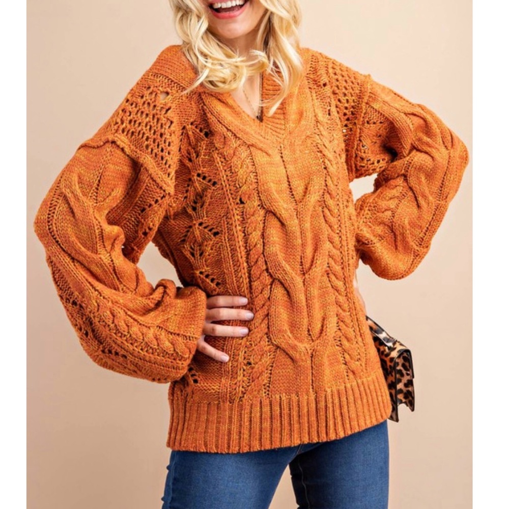 Chunky two toned textured sweater - Picture 5 of 7
